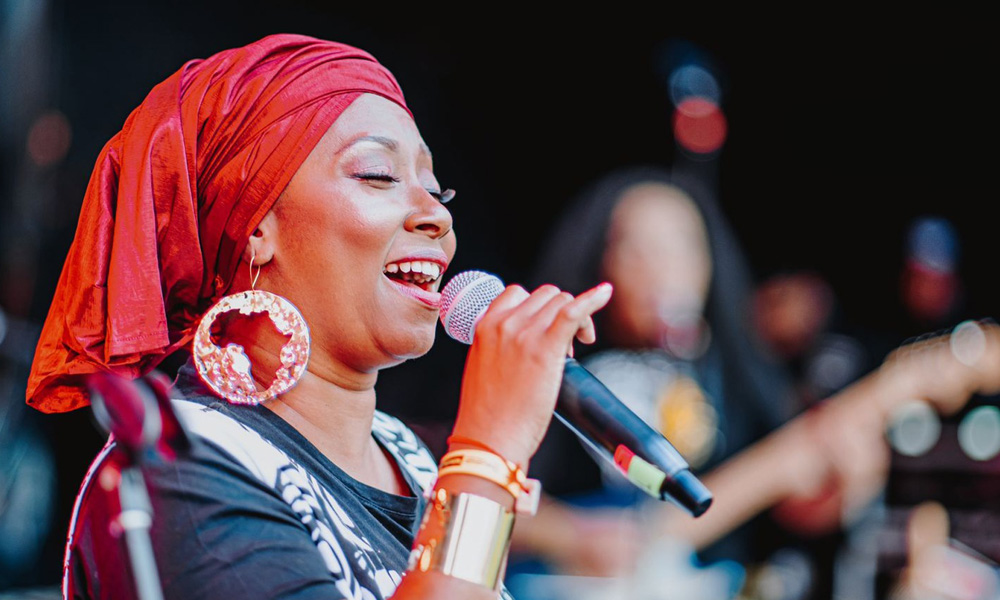 Nidia Gongora<br />Sat, April 4 @ 7:30 pm<br />CONCERT HALL ${_SerializerTool.serialize($articlepage.getChild('system-data-structure').getChild('large-image').getChild('display-name'),true)}