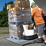 holiday_food_drive188x185.jpg